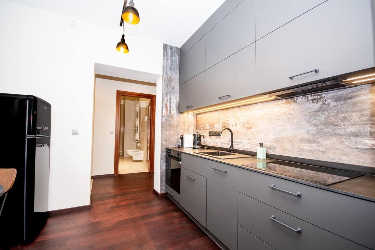 קרקוב Inpoint 2-Bedrooms Apartment With Private Garden And Free Parking מראה חיצוני תמונה