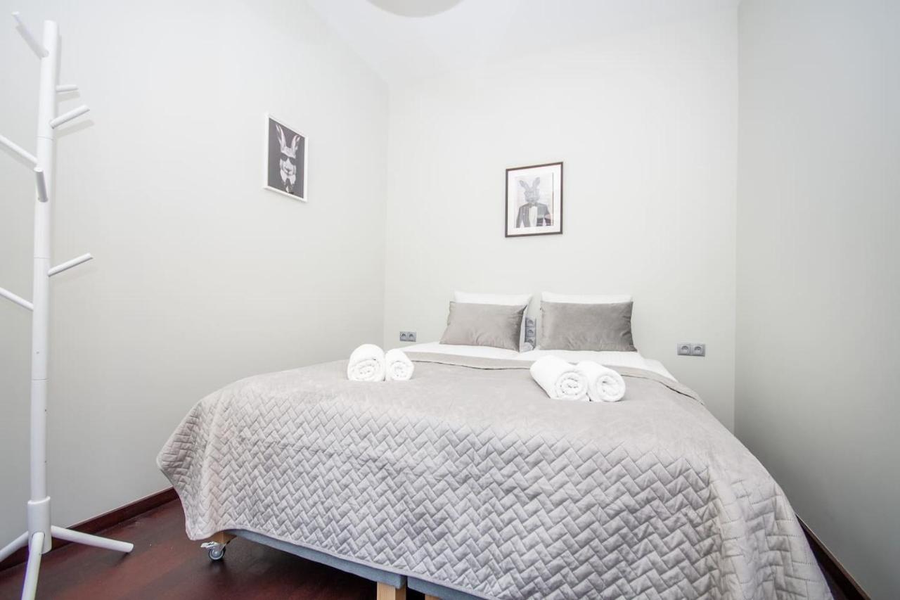 קרקוב Inpoint 2-Bedrooms Apartment With Private Garden And Free Parking מראה חיצוני תמונה