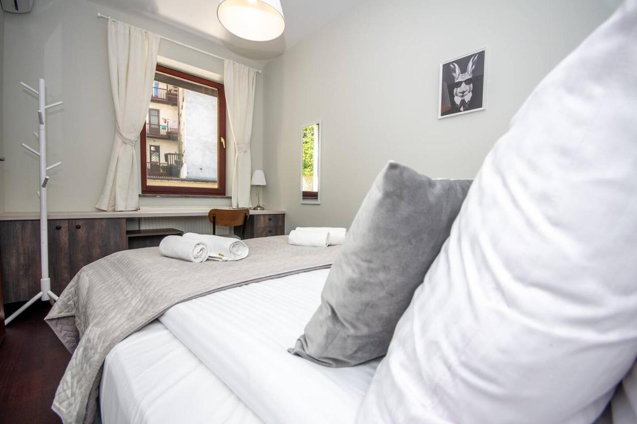 קרקוב Inpoint 2-Bedrooms Apartment With Private Garden And Free Parking מראה חיצוני תמונה